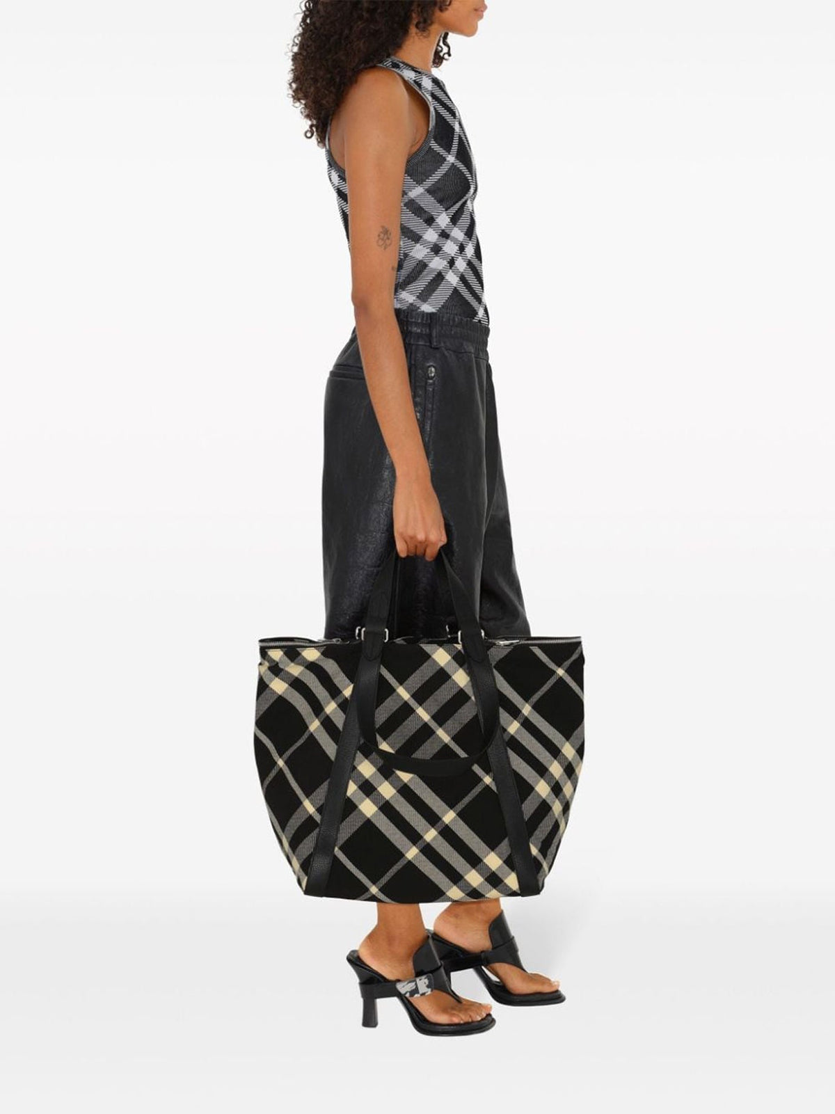 Burberry Women Shoulder Bags