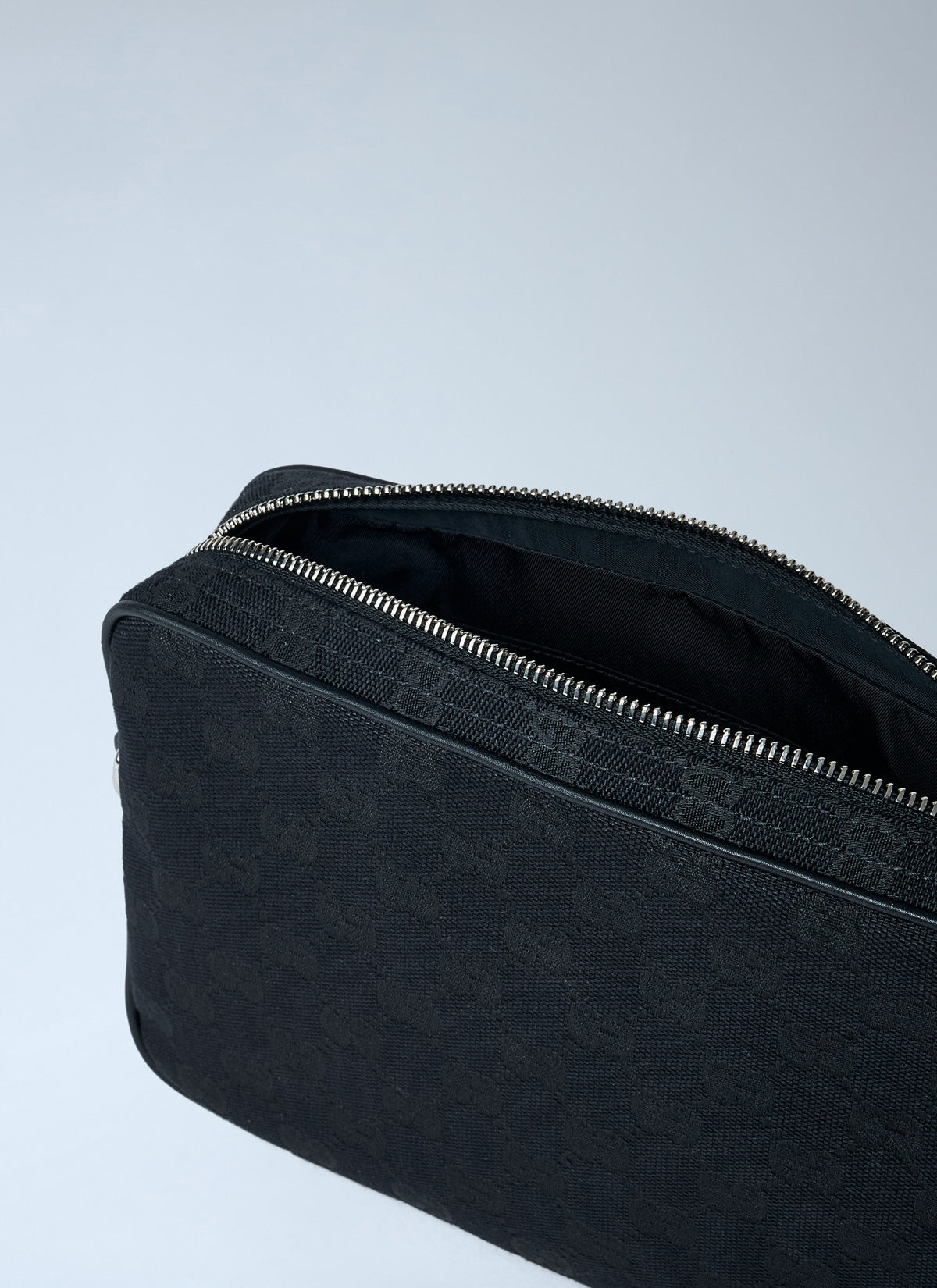 Gucci Men Small Gg Canvas Pouch